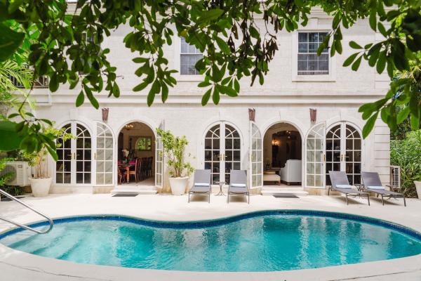 Sandy Lane Estate - Mon Caprice