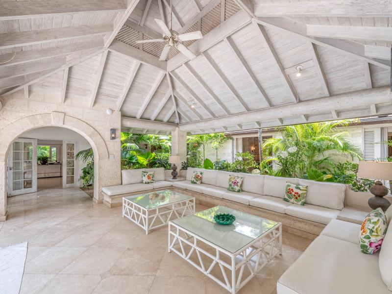 Bluff House & Cottage -Sandy Lane Beach , Beachfront villas Barbados , Sandy Lane Beach , Sandy Lane Estate , St James , West Coast Barbados  