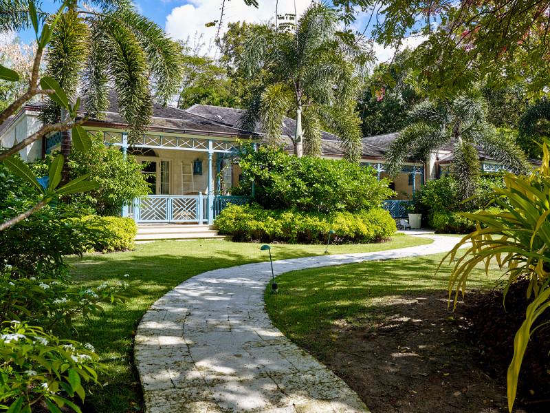 Laughing Waters - Sandy Lane Estate- Beachfront , Beachfront villas Barbados , Sandy Lane Beach , Sandy Lane Estate , St James , Waterfront villas Barbados , West Coast Barbados  