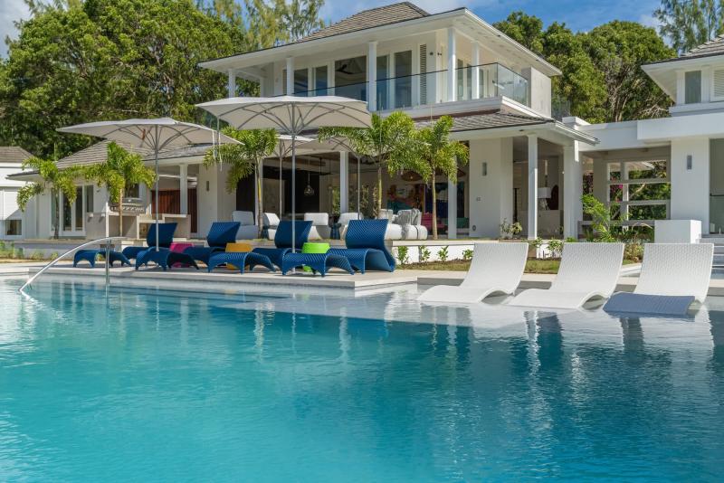 Sandy Lane Estate - La Dolce Vita Sandy Lane Estate - La Dolce Vita